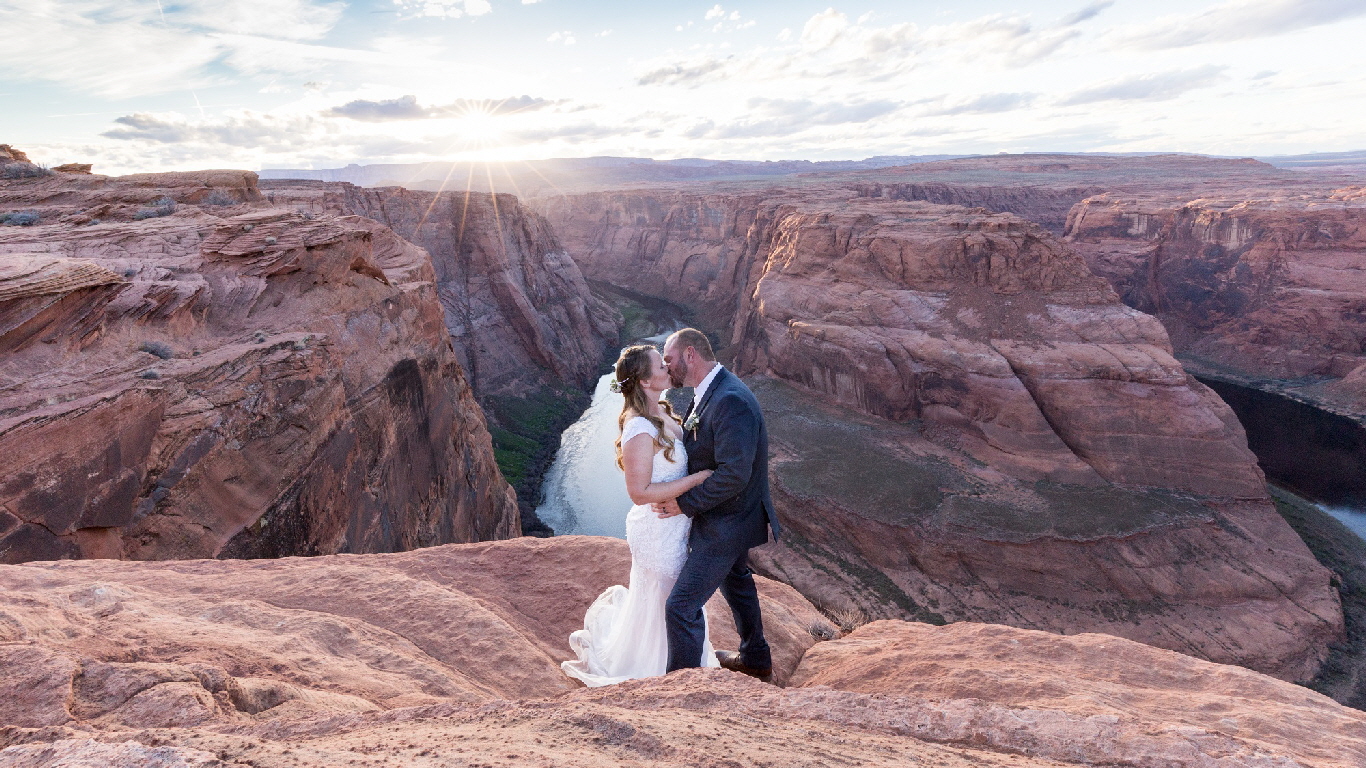 Horseshoe Bend Wedding