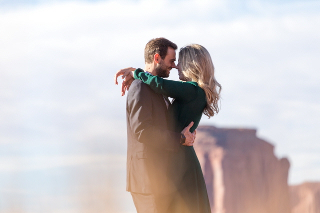 Monument Valley Wedding (10)